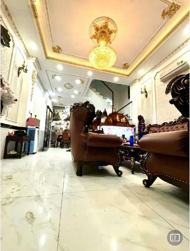 NHà mới đẹp, 1T3L, 62m2, (5,5x11,5) Ngay Phạm Văn Đồng , XH ngủ trong nhà, tặng nội thất, Sổ riêng