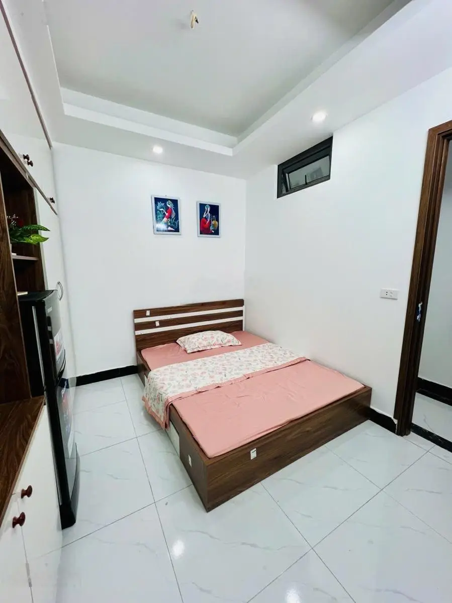 Bán toà CHDV Nguyễn Văn Huyên, Cầu Giấy 68m2 x 8T, thang máy, PCCC xịn, 13PKK, dòng tiền 80 triệu
