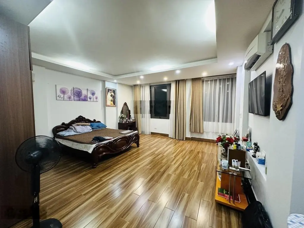 Bán nhà mặt phố phường việt hưng kinh doanh, gần dự án cầu trần hưng đạo tăng trưởng lãi vốn