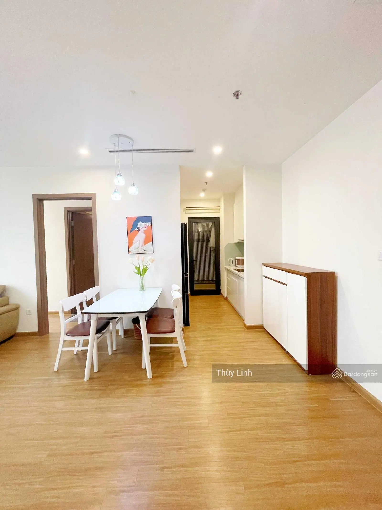 Bán căn 2 ngủ tòa S2, ban công Đông Nam, Vinhomes Skylake, sổ lâu dài, tầng trung đẹp