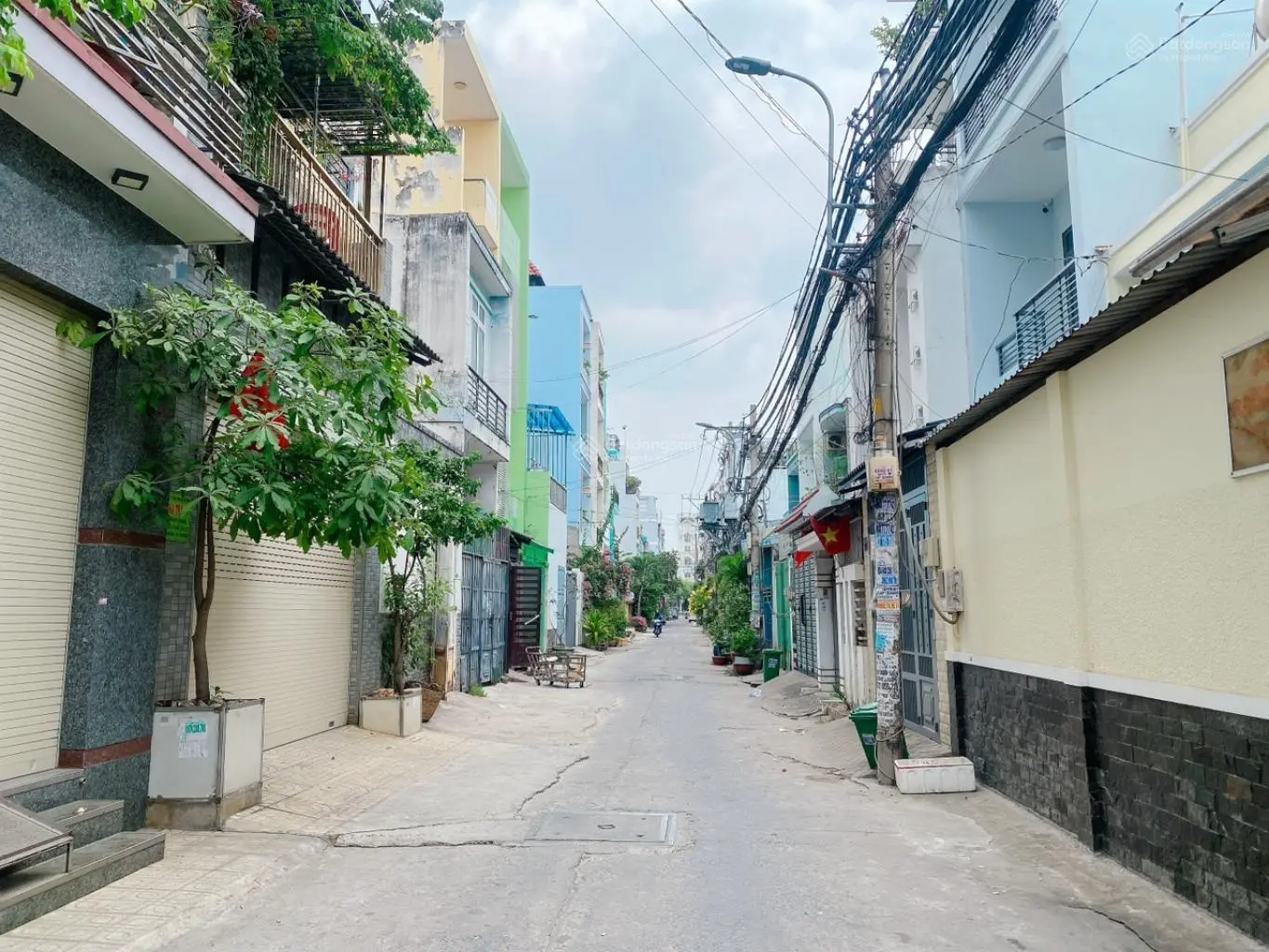 Bán nhà 4 tầng, hẻm oto 1/ lê văn quới, bình tân, gần ngã tư bốn xã, giáp tân phú.