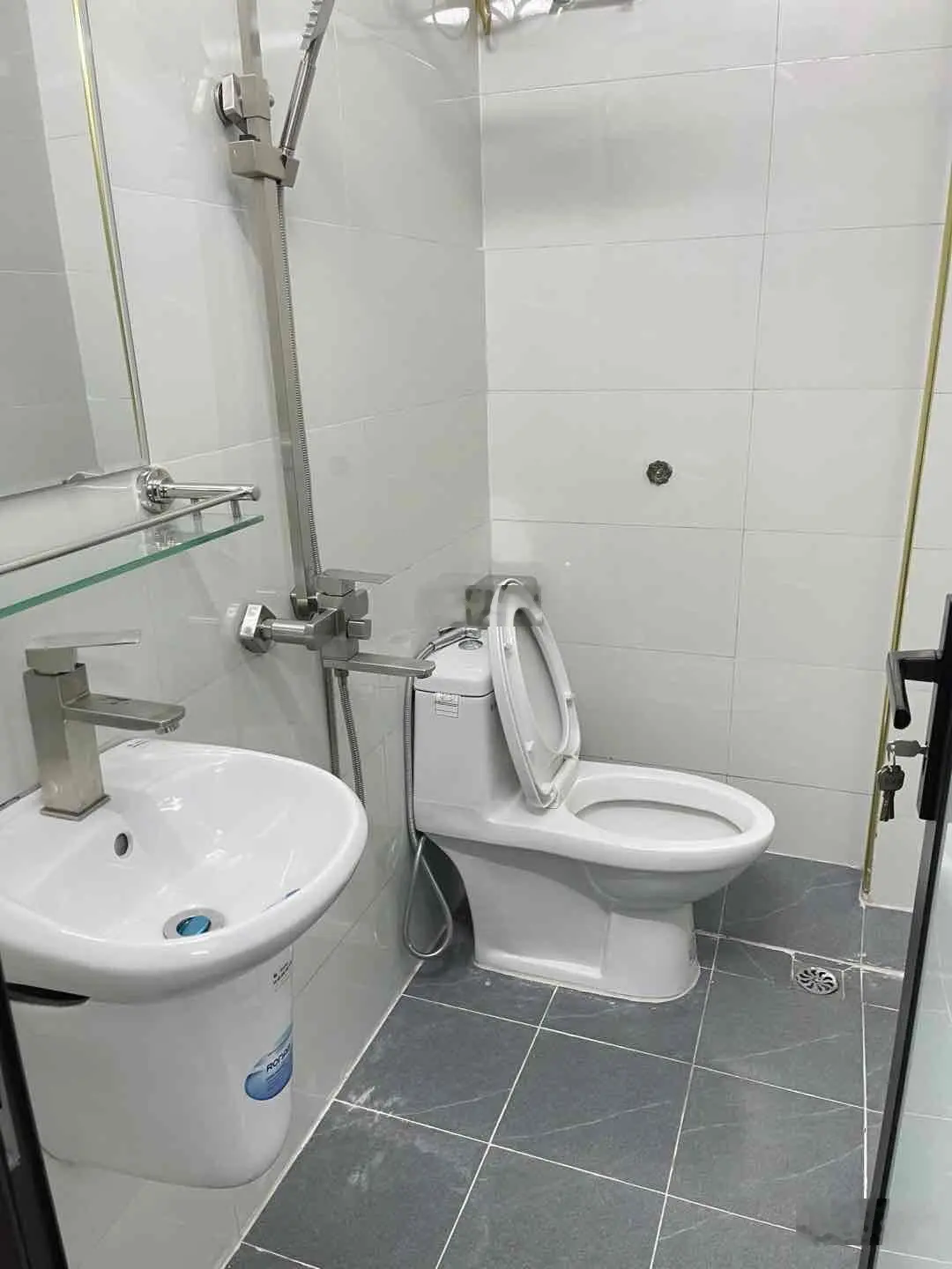 Bán gấp nhà Trần Phú, Hà Đông, diện tích sử dụng 118m2, 4 tầng, tiện ích, dòng tiền đều hàng tháng