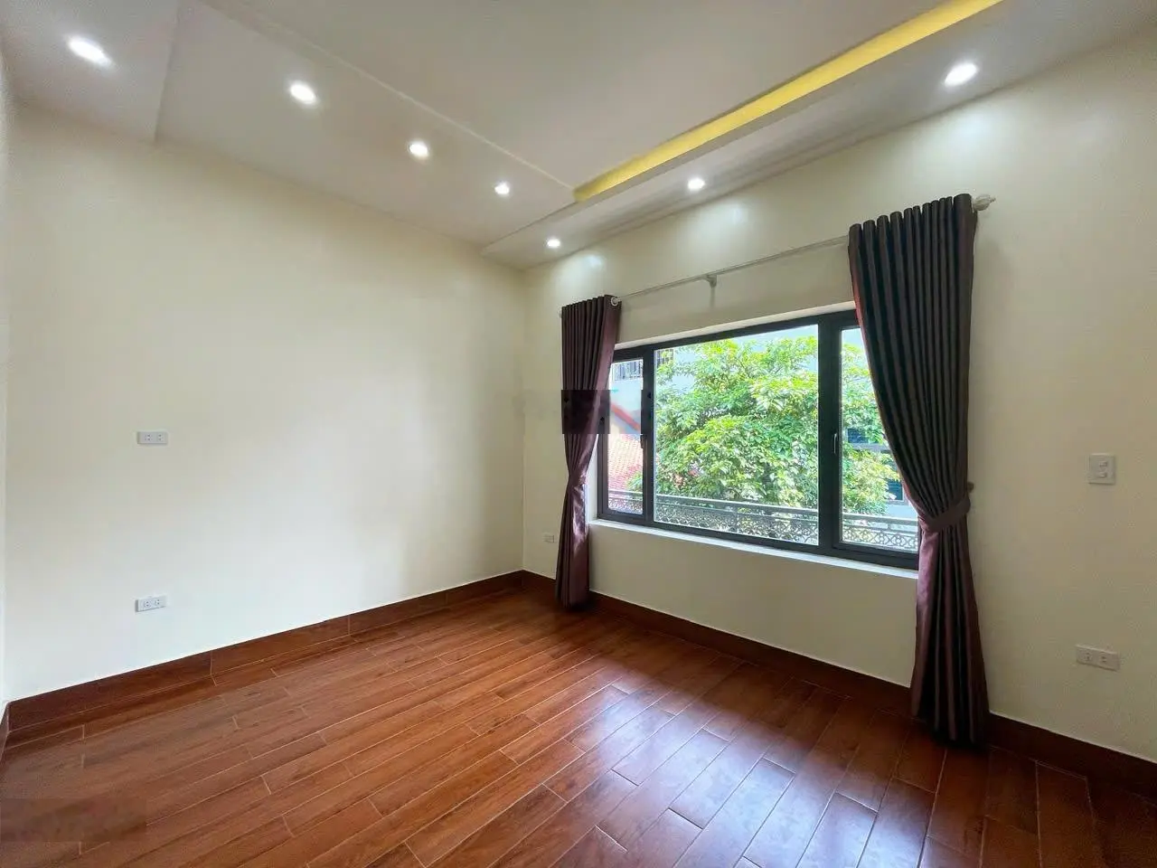 Bán Biệt thự lô góc Đằng Hải, kết cấu 3PN, sân sườn thoàng mát