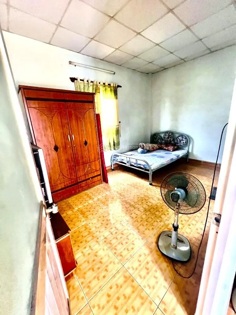 Chủ nhiệt bán gấp biệt thự sân vườn 2 tầng - 4 mặt tiền - ngay trung tâm Hiệp Bình Phước, Thủ Đức