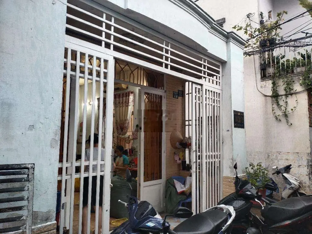 BÁN ĐẤT TẶNG NHÀ CHO NGƯỜI THIỆN CHÍ MUA Ở