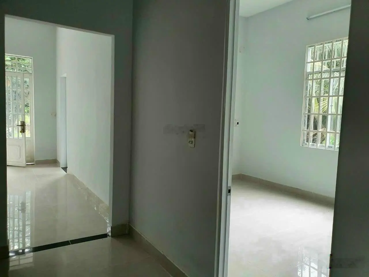 Mặt tiền nhựa gần công viên Bình Nhâm CMT8