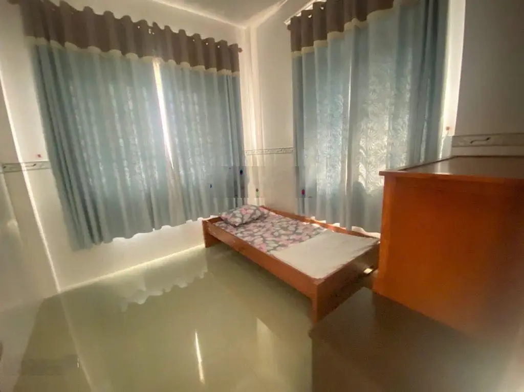 Bán nhà q2 , nguyễn duy trinh, 3 tầng, hẻm 4m , nhỉnh 5 tỷ