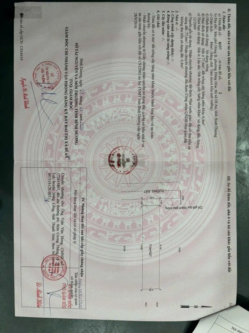 Nhà lầu sân xe hơi gần sân vận động Dĩ An giá 4 tỷ 550 triệu