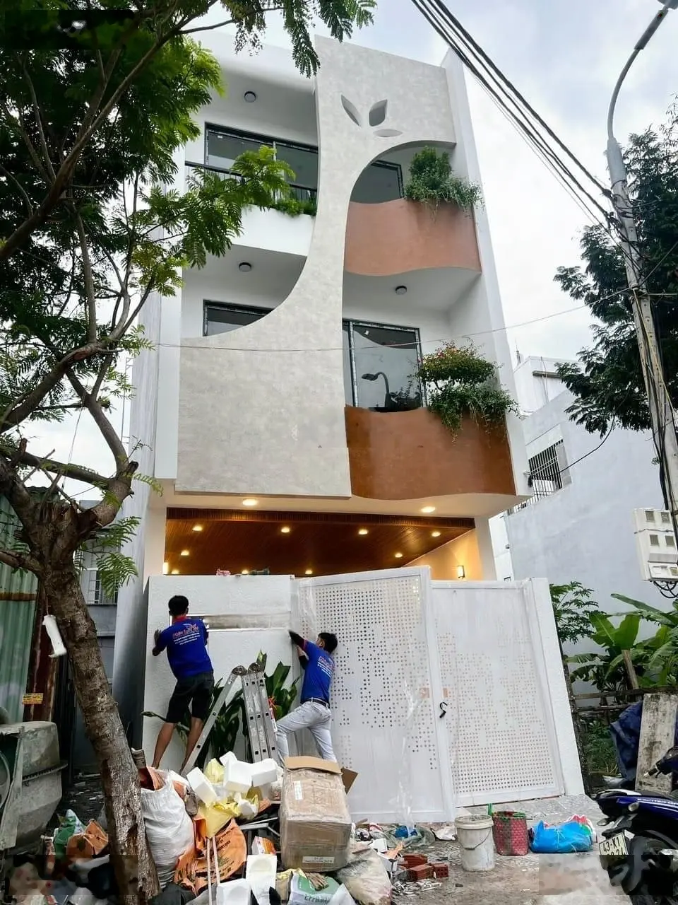 Bán nhà 3 tầng 3 mê MT Hoà Phú 3 - Hoà Minh đối diện Quận Liên Chiểu gần khu E Kim Long
