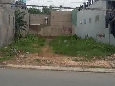 Tôi có lô 90m2 ngay trung tâm sát chợ, sổ riêng chỉ 880tr, sát Becamex