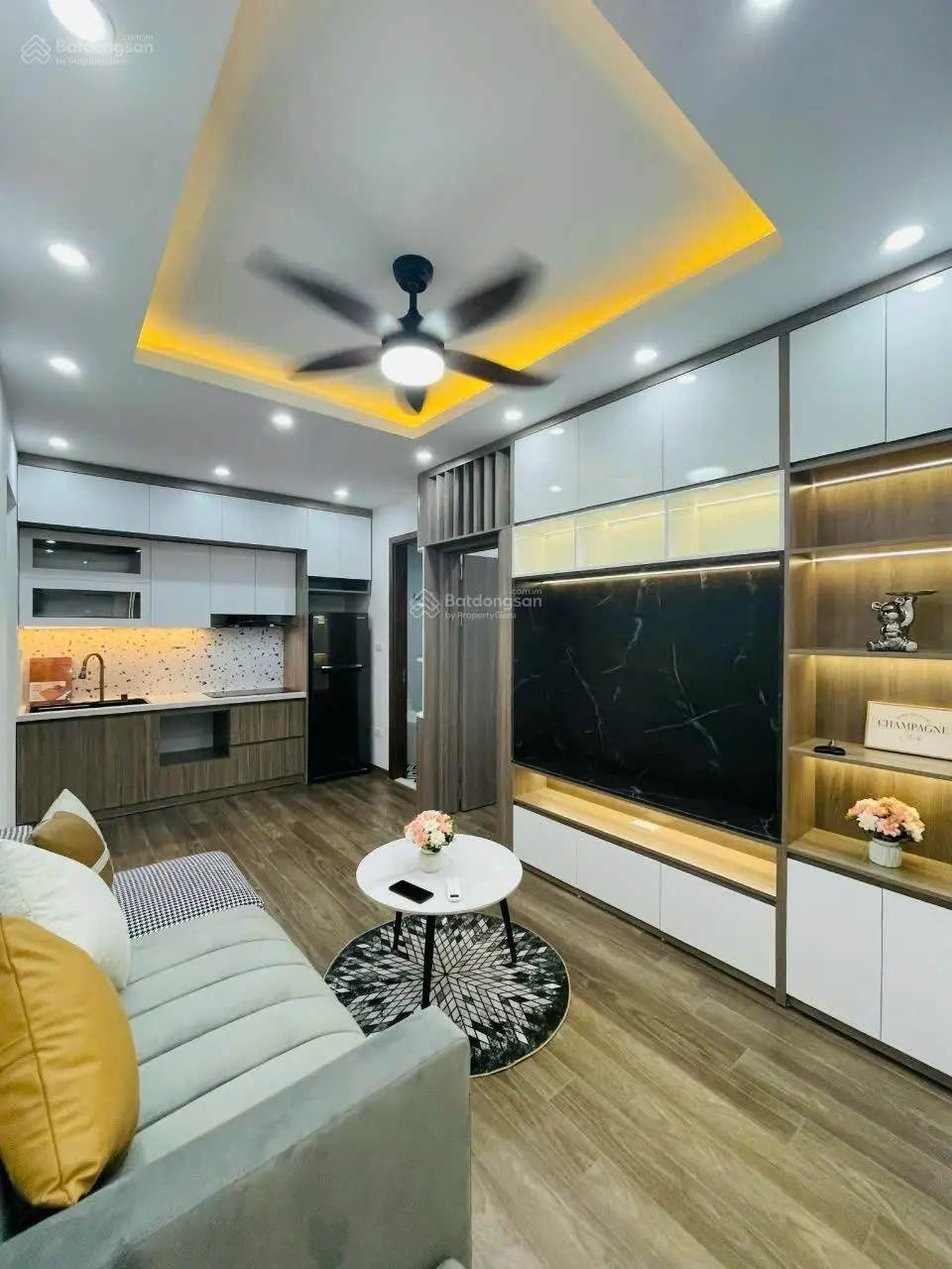 Bán gấp căn 46m2, 2ngủ&1VS HH2 Linh Đàm, Hoàng Mai. LH: 0966 455 *** em Thuỷ