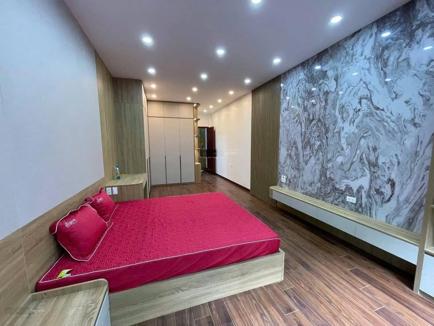 Hoa hậu - phùng chí kiên - hoàng quốc việt- nhà mới đẹp lung linh - phân lô ô tô ngủ trong nhà