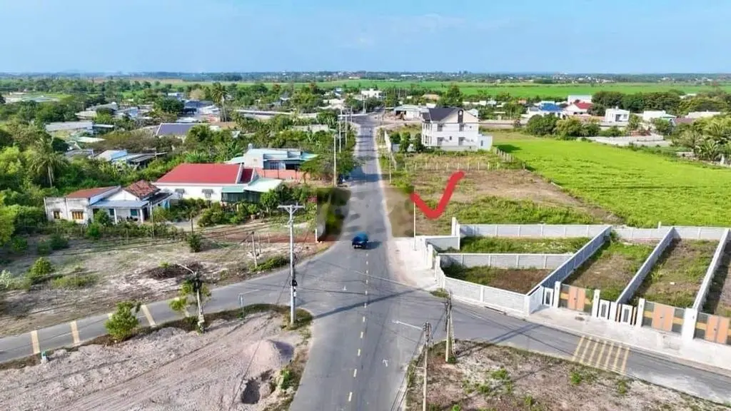 Bán đất mặt tiền trục chính UB Long Mỹ, Đất Đỏ , BRVT