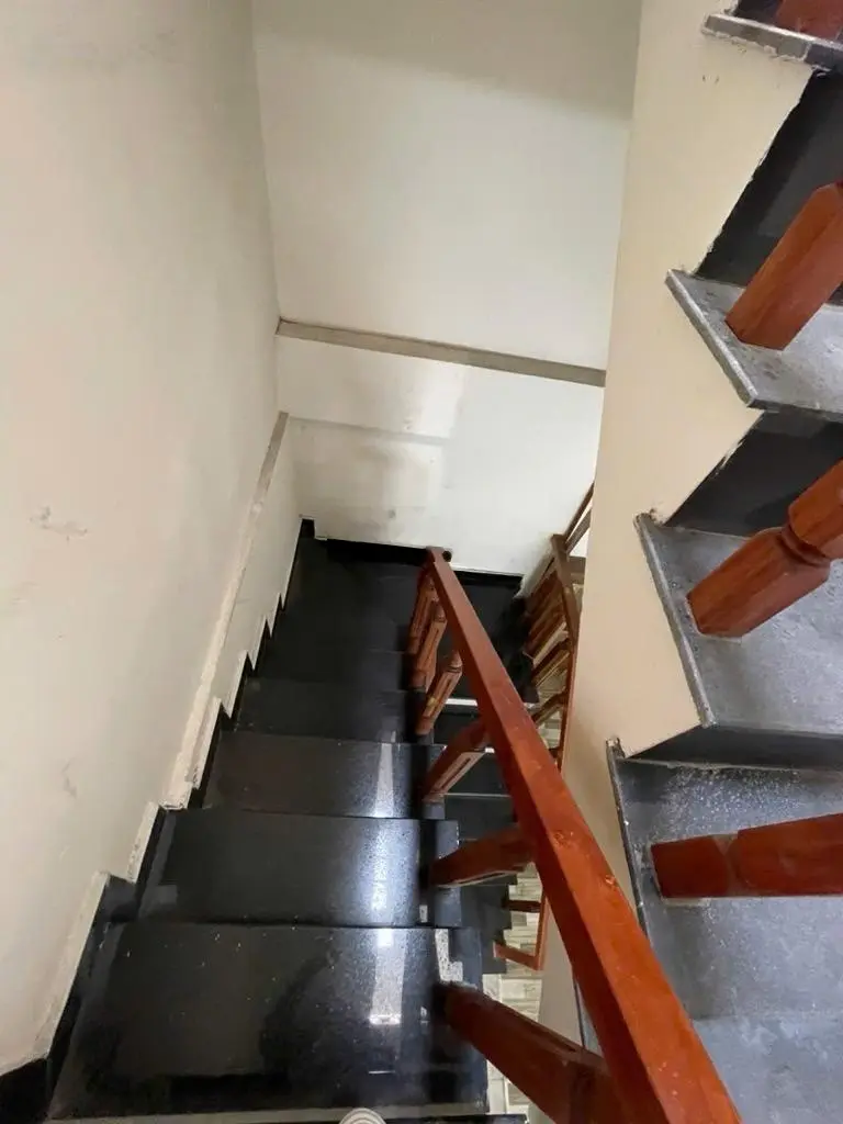 Nhà mặt tiền Kinh Dương Vương, 37m2, ngang 4m, 5 tầng, giá 6.8 tỷ
