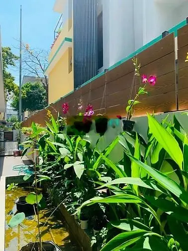 Bán Biệt Thự The Garden Quận 9 DT 175m2 giá 19.5 tỷ , SHR, alo em Nhi
