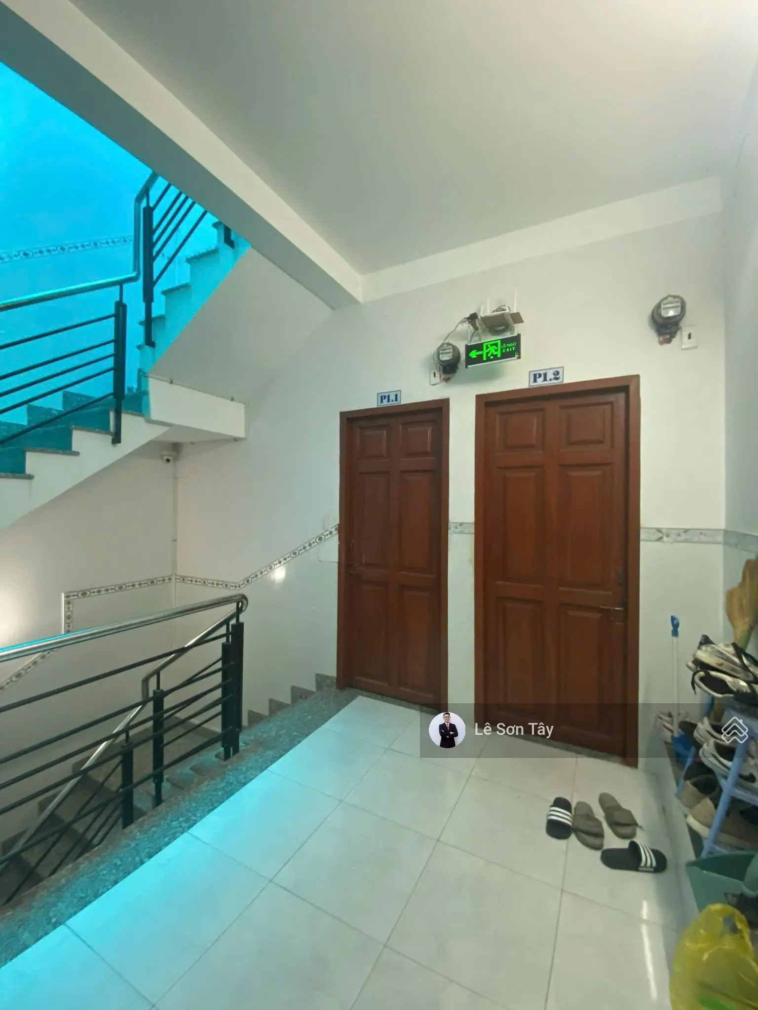 Bán nhà KDC Tân Quy Đông, MT đường Số 40, Tân Phong l Q7. DT: 6m x 15m. Giá: 18.5tỷ. HĐT 44tr/tháng
