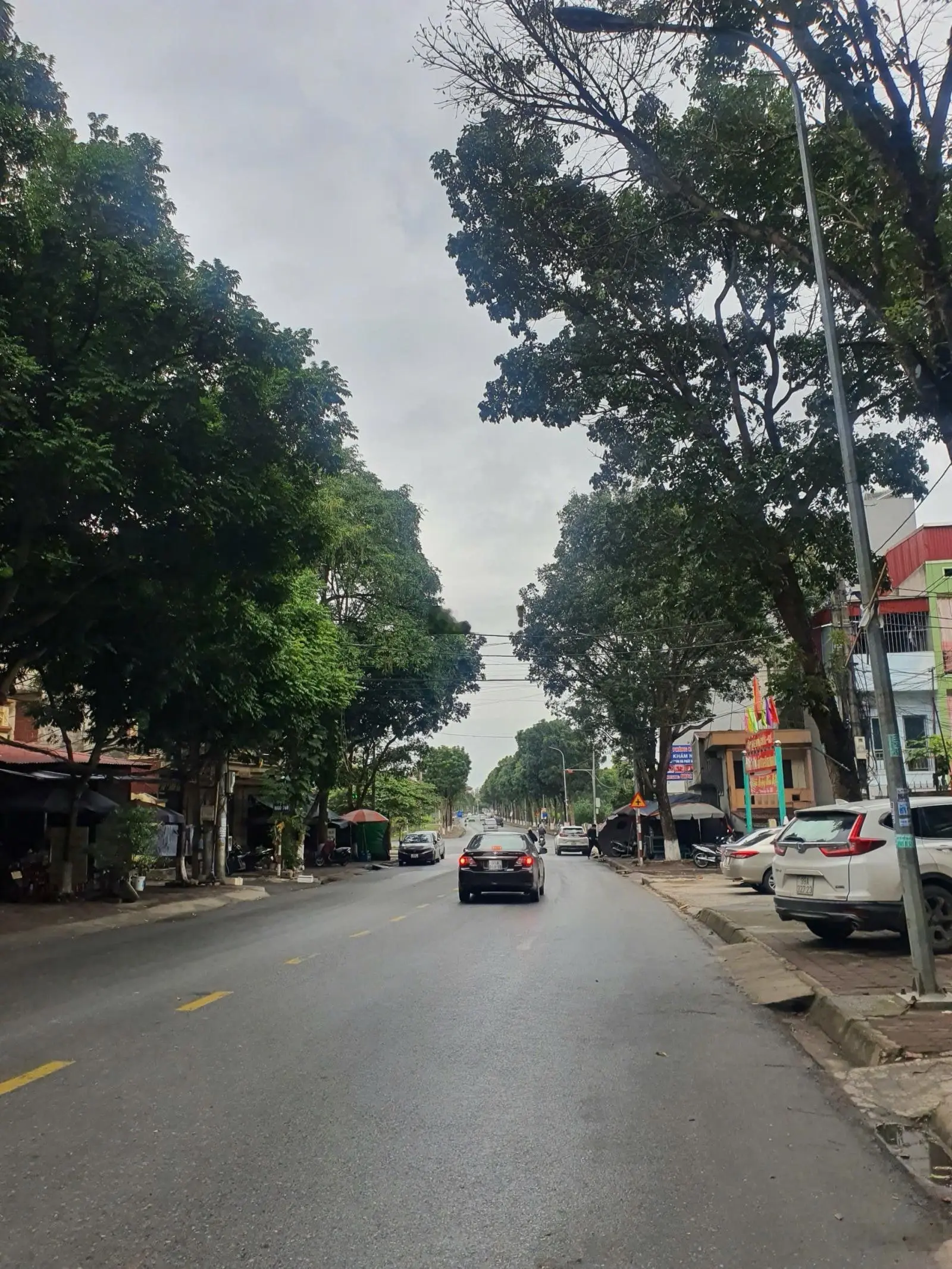 Chính chủ nhờ bán gấp căn nhà mặt trục chính Bình Than - Đại Phúc - tp Bắc ninh