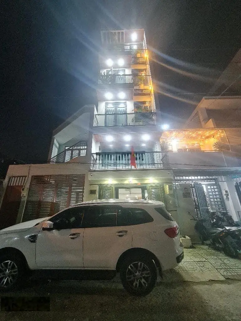 MT Lý Phục Man 6 tầng có thang máy - 100m2 nhà mới đẹp lung linh - kdc cao tầng VIP - tài chính 12T