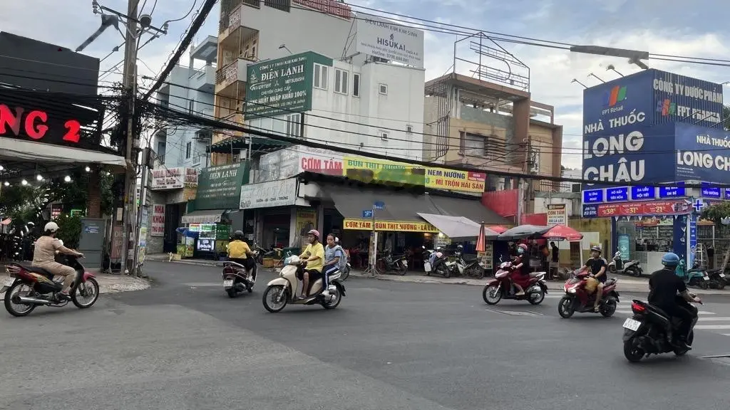Bán nhà 3 tầng - hxh quay đầu - 85m2 - linh trung - nhỉnh 8 tỷ