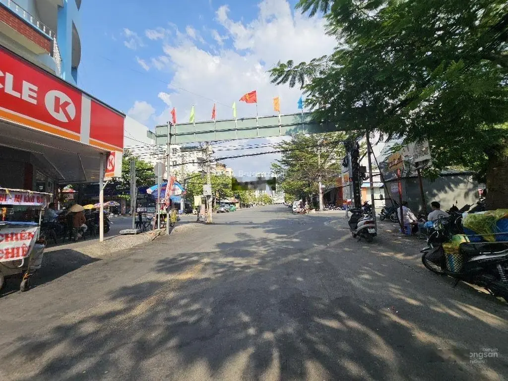 Bán nhà hẻm xe hơi, Lâm Văn Bền, Tân Kiểng, q7, 80m2, 10PN, dòng tiền 40tr/tháng. Nhỉnh 9 tỷ.