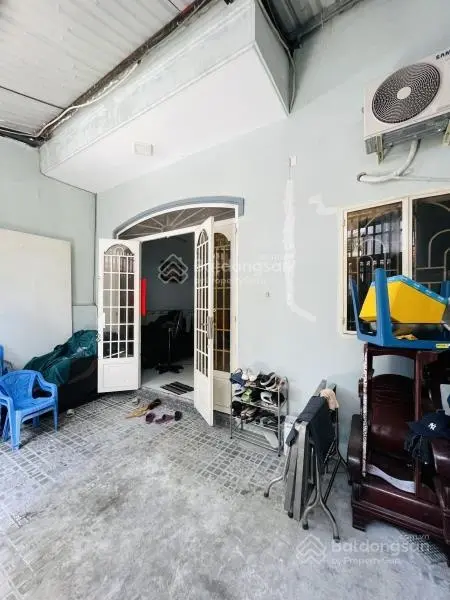 Nhà hẻm 6m Thống Nhất, ngang 6m, DT 65m2, 2 tầng, vào ở ngay