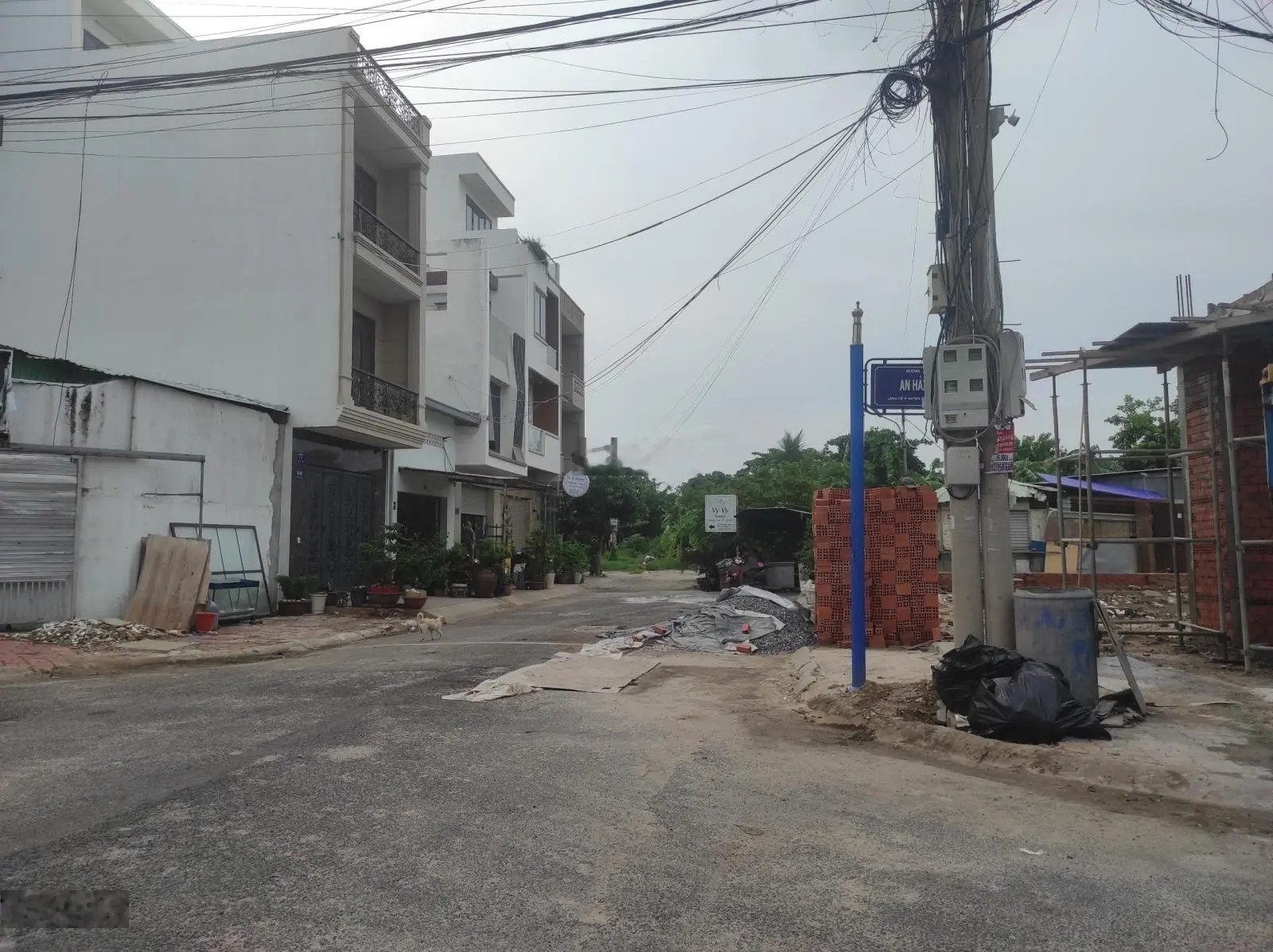 Bán 2 lô đất vị trí căn góc đối diện công viên trung tâm Chí Linh 1 P10 thành phố Vũng Tàu