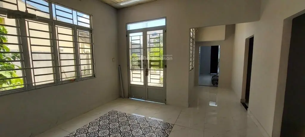 Nhà vườn rộng 13*26m, 4,8 tỷ, giá chốt: thương lượng, hẻm 360 Nguyễn Văn Tạo, LT Nhà Bè, sổ hồng