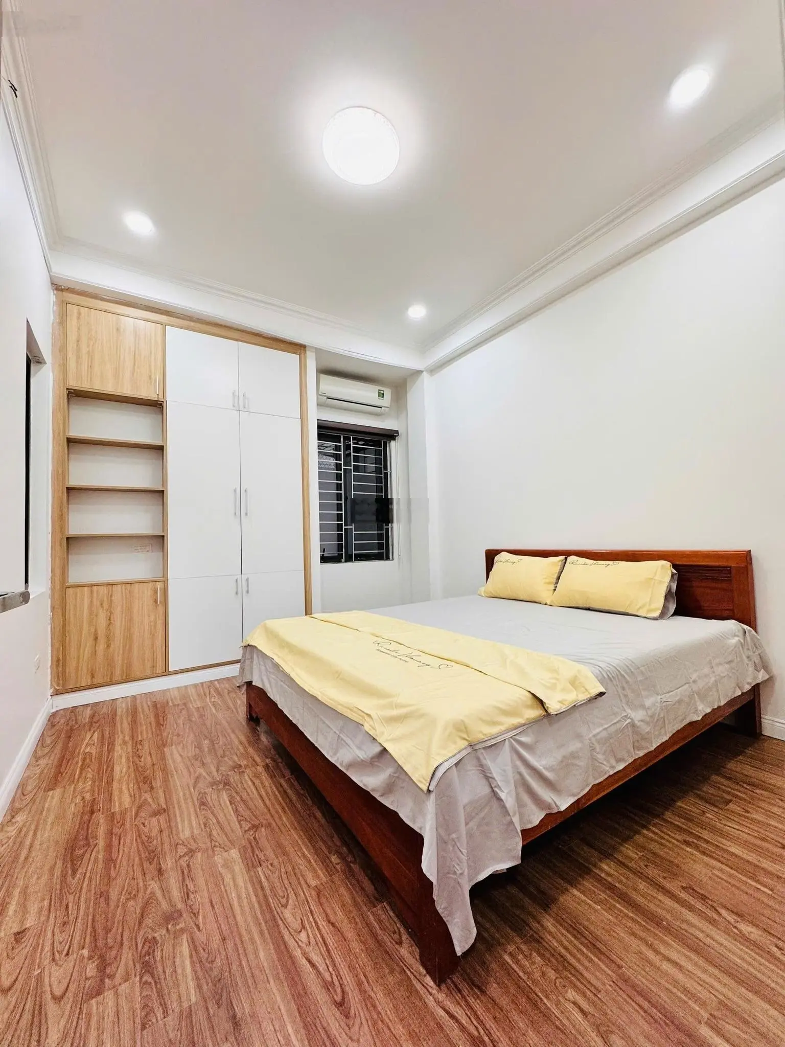 Nhà mới Doãn Kế Thiện - 74m2 - kinh doanh - ô tô tránh - vỉa hè - giá chào: 15 tỷ