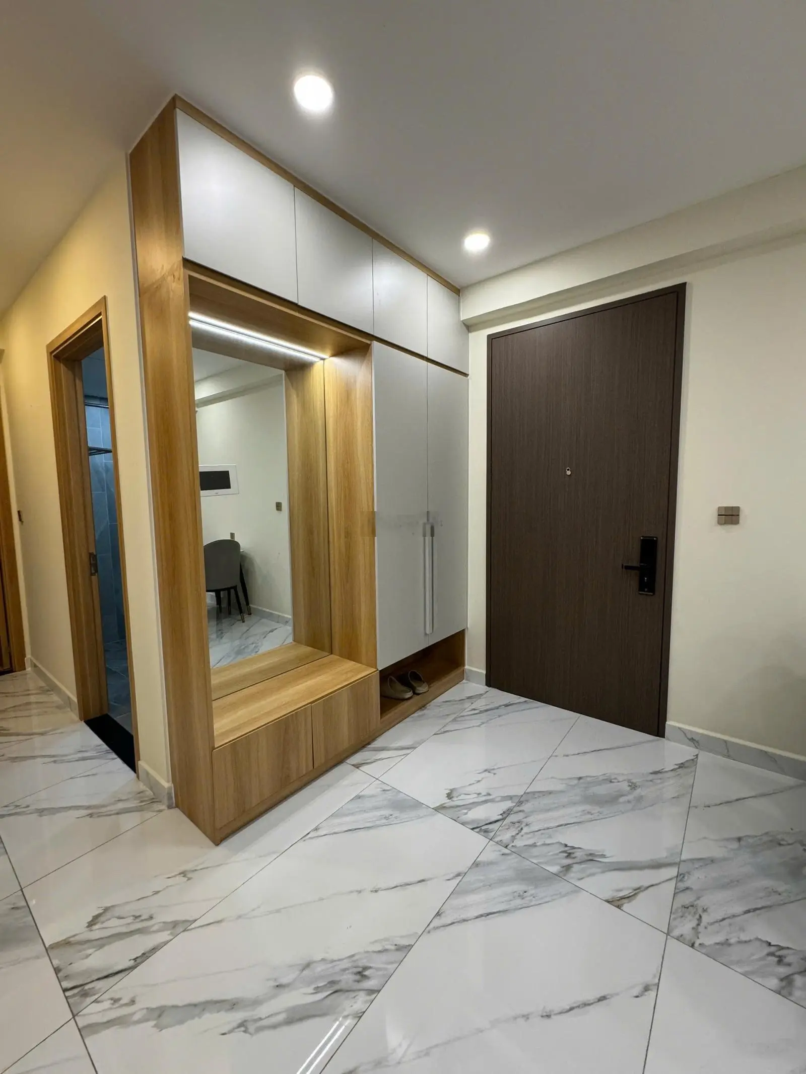 Bán The Ascentia, 2PN, 2WC đầy đủ nội thất. Có giá 6,7 tỷ