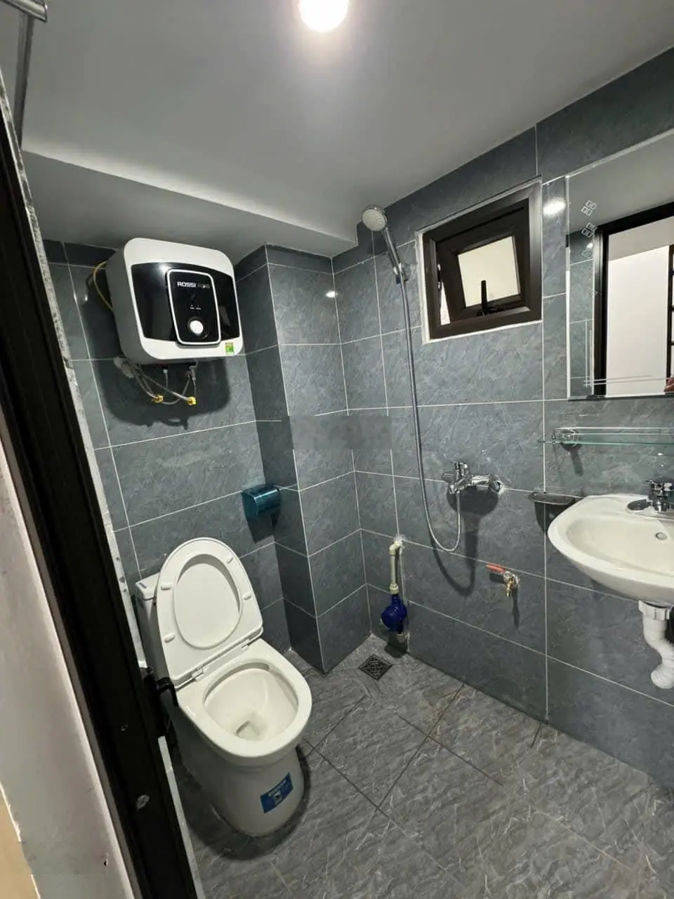 BÁN CĂN NHÀ DÒNG TIỀN 12 PHÒNG - TRẦN CUNG - VIỆN E - HOÀNG QUỐC VIỆT - BẮC TỪ LIÊM