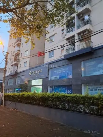 Bán chung cư 137 Nguyễn Ngọc Vũ, 77m2, giá 4,35 tỷ, Căn góc, đủ tiện ích xum quanh.