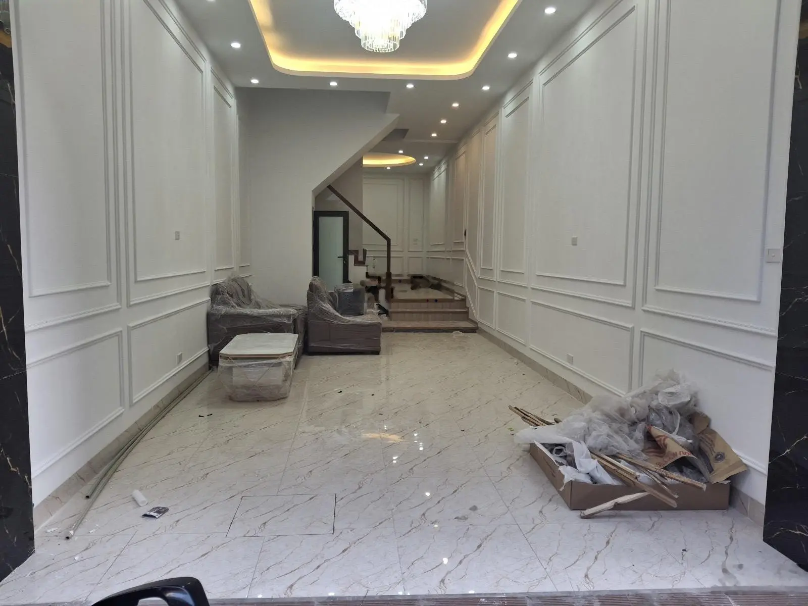 nhà phân lô 14 .5tỷ - 50m2 x 5tang : mỗ lao - hà đông - sổ đỏ - ôtto tránh