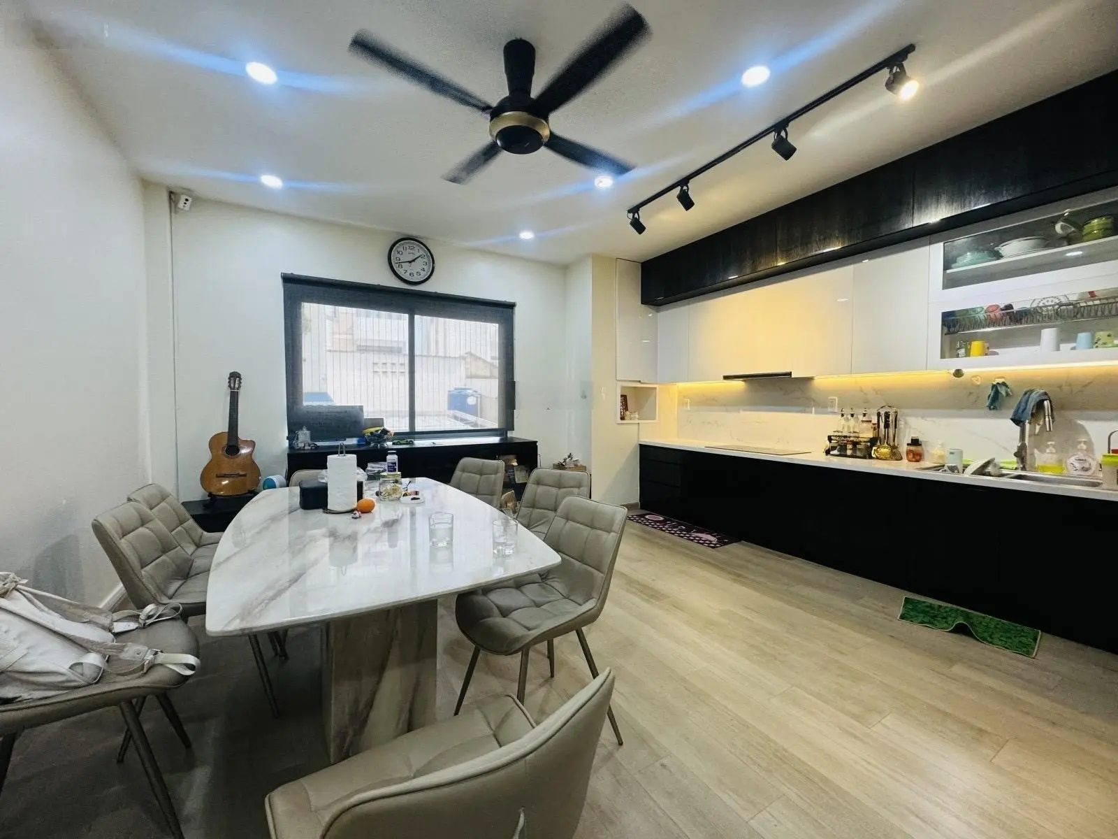 Bán gấp nhà HXH Phạm Thế Hiển - Gần cầu Nguyễn Tri Phương - 98m2 - 4 Tầng 4PN chỉ 7.5 tỷ