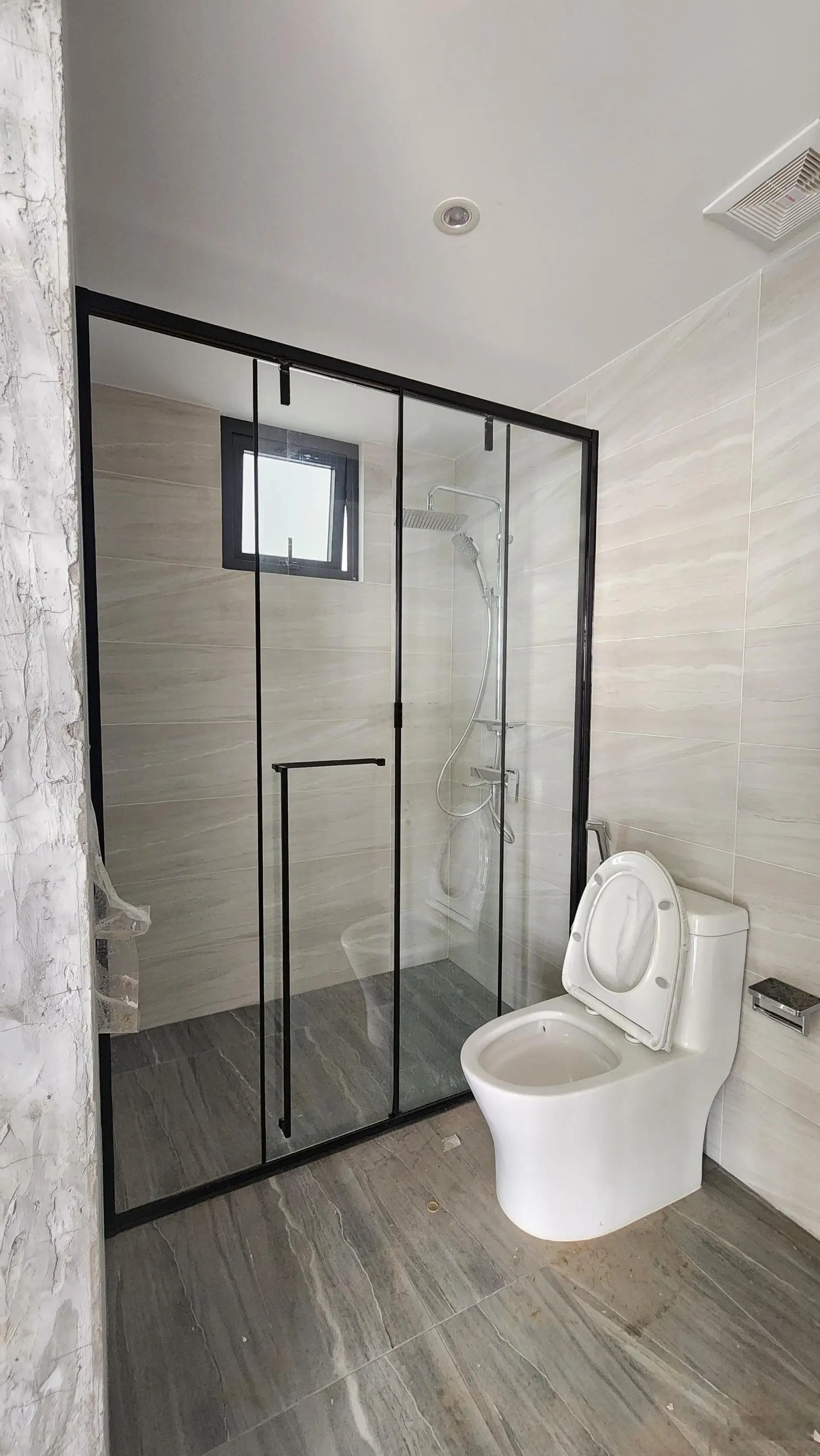 Bán căn Penthouse Sân Vườn View Trung tâm, Landmark 81 (Full nội Thất thương hiệu)