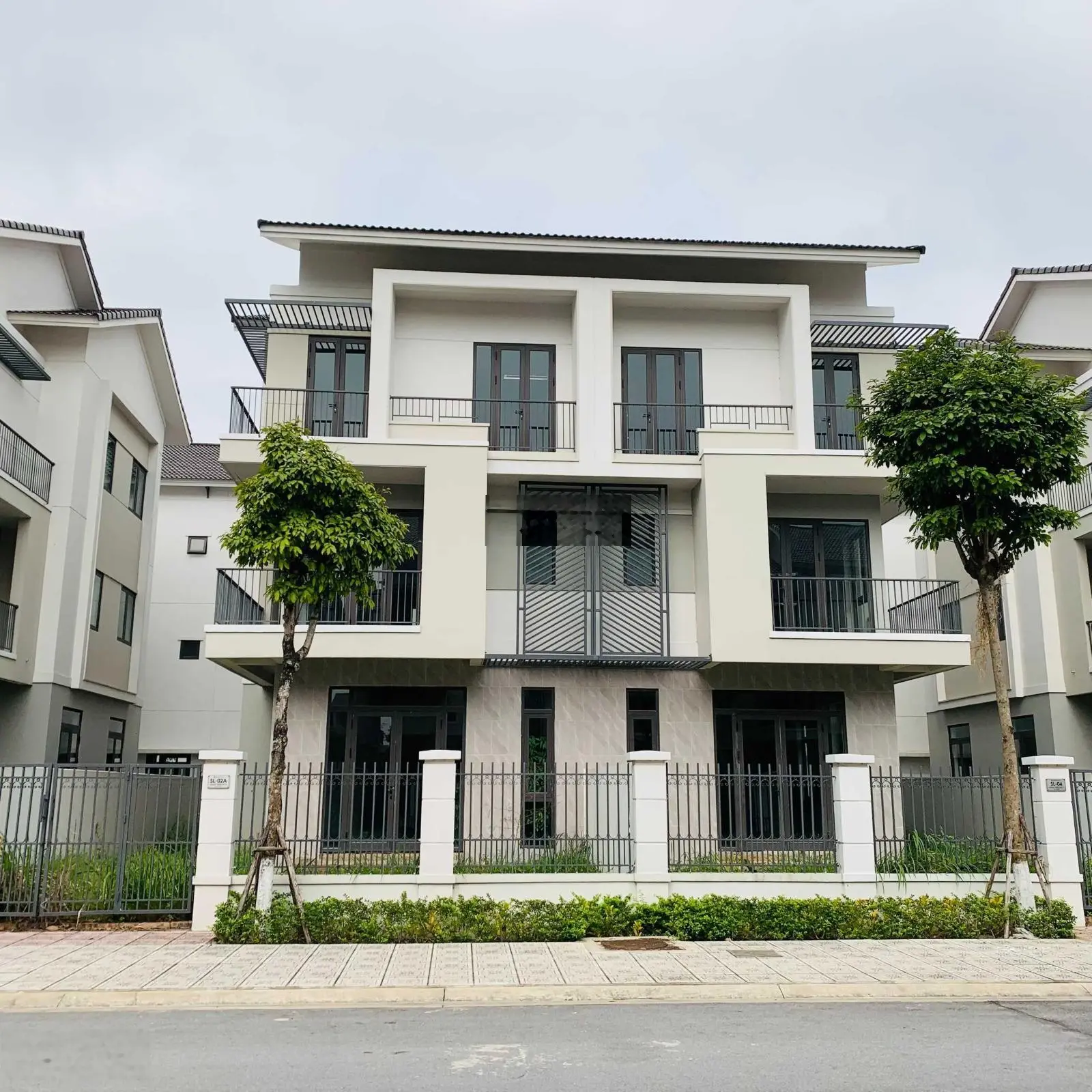 Biệt thự Centa Riverside 180m2, giá 10.4 tỷ, hướng Nam, thanh toán linh hoạt
