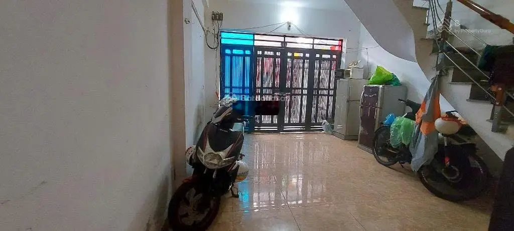 Bán nhà Nghĩa Dũng, Ba Đình. Ô tô đỗ cửa, kinh doanh sầm uất 93M2.