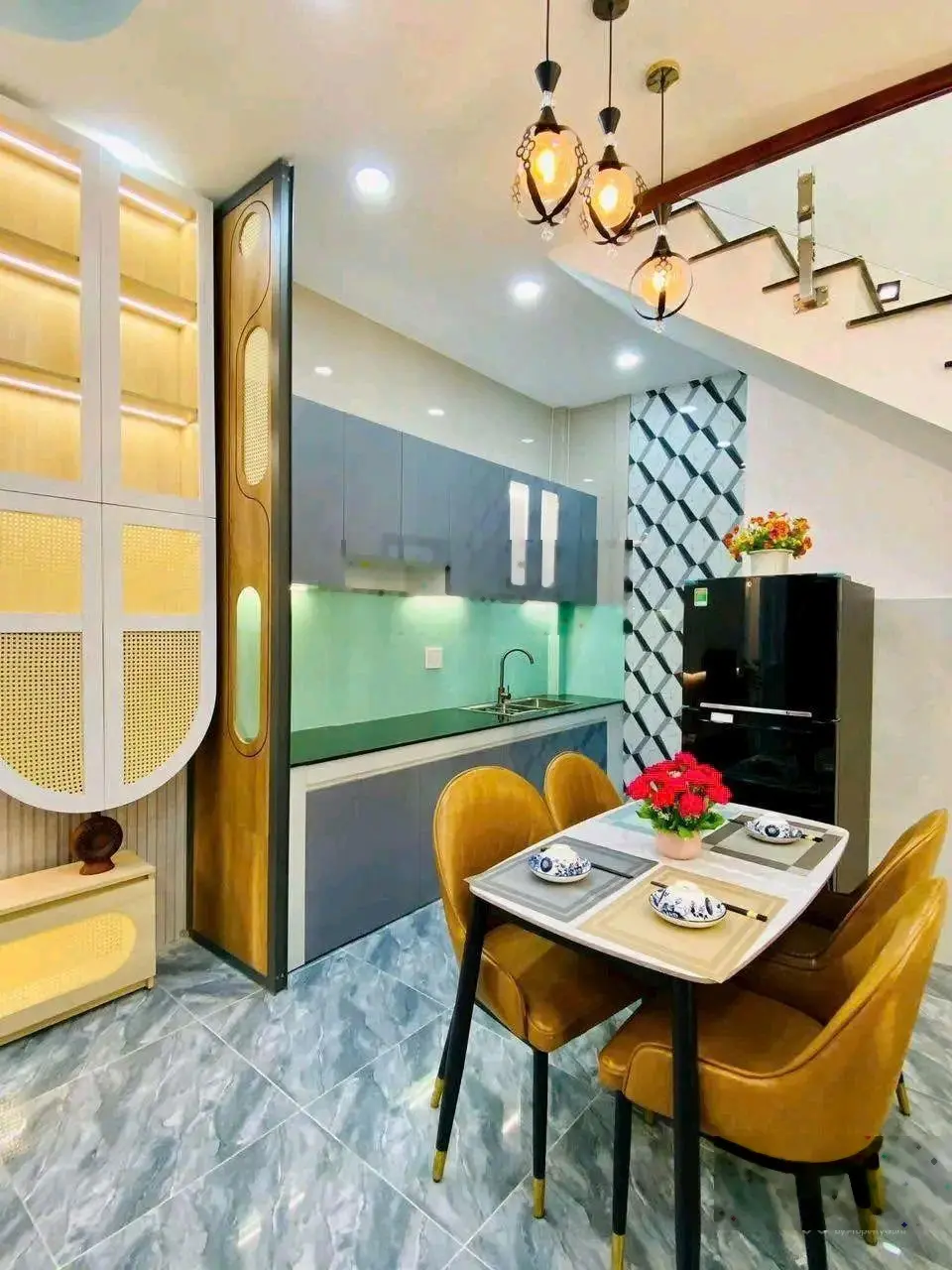 Cho con du học cần bán nhà đang cho thuê 24tr, Đ.Lý Thường Kiệt - P.7 - Tân Bình, giá 3tỷ120/68,6m2