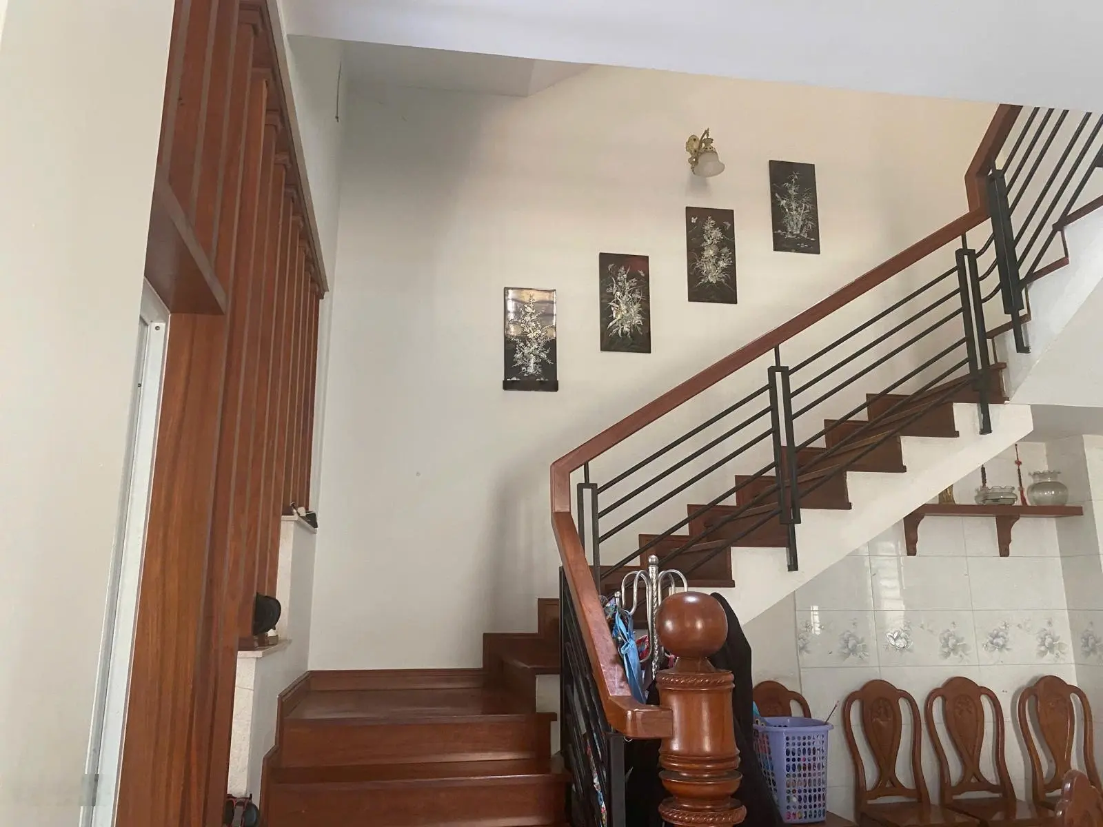 Chính chủ cần bán căn biệt thự 10x35m mặt tiền đường 61 Phước Long B Q9
