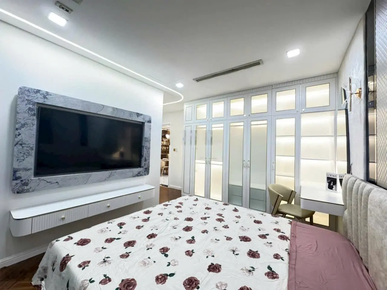 Nhà Đẹp Có Gu Chỉ Hơn 1 Tỷ 8 Sở Hữu Căn 3PN Happy Valley Premier Phú Mỹ Hưng 112m2 . Sổ Hồng Riêng.