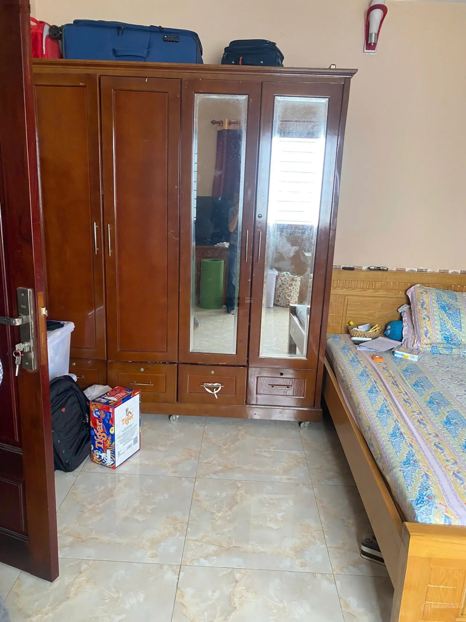 Nhà 6 tầng cách Phạm Văn Đồng 20m có thang máy thông ra Kha Vạn Cân đường xe tải hoàn công đủ 322m2