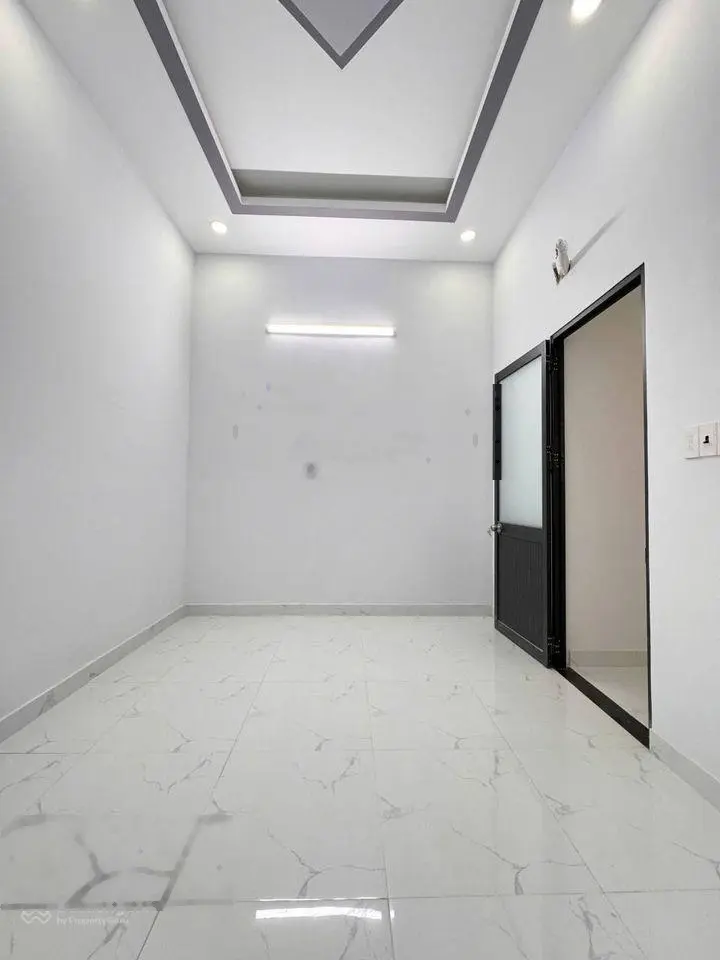 Bán gấp nhà (SHR) 1 Lầu/ ngay Lê Đình Cẩn - Tỉnh Lộ 10, Q. Bình Tân. Giá 1 Tỷ750 Triêu/TL