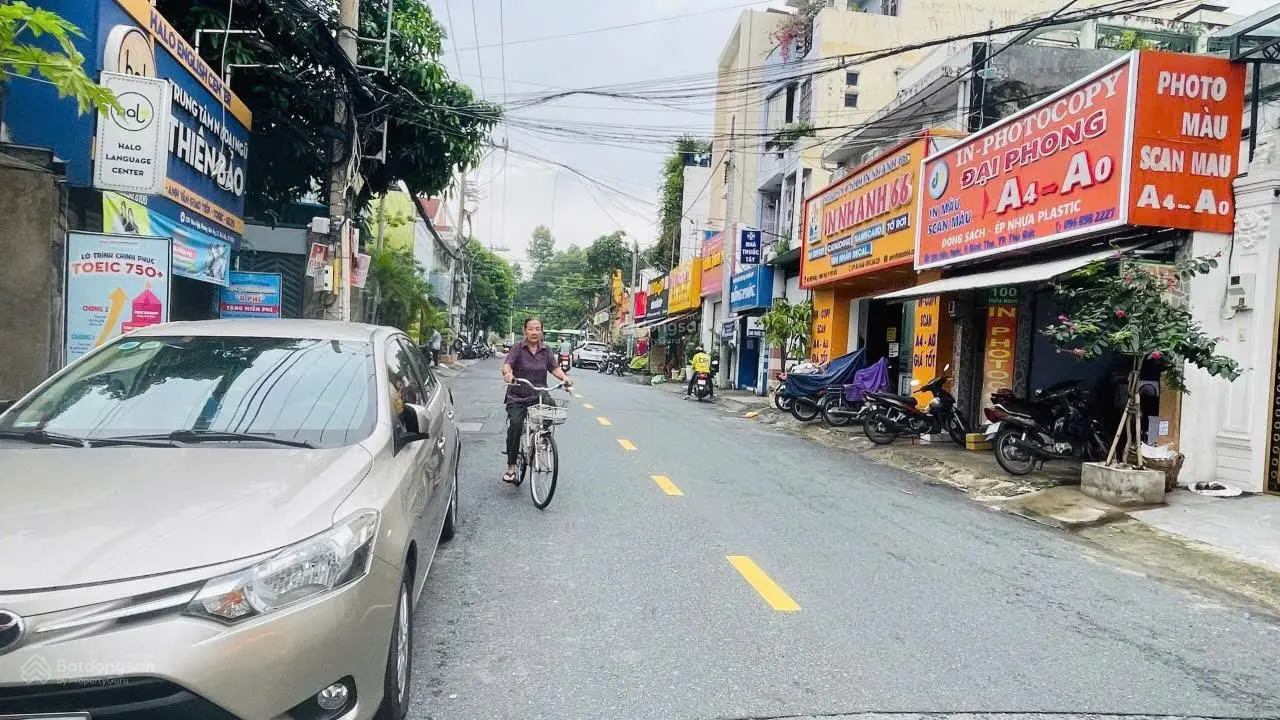 Hàng hiếm - nhà 2 tầng đường Hữu Nghị - đi bộ 100m ra ga Metro Hàn Thuyên - 100m2 (5 x 18m nở hậu)