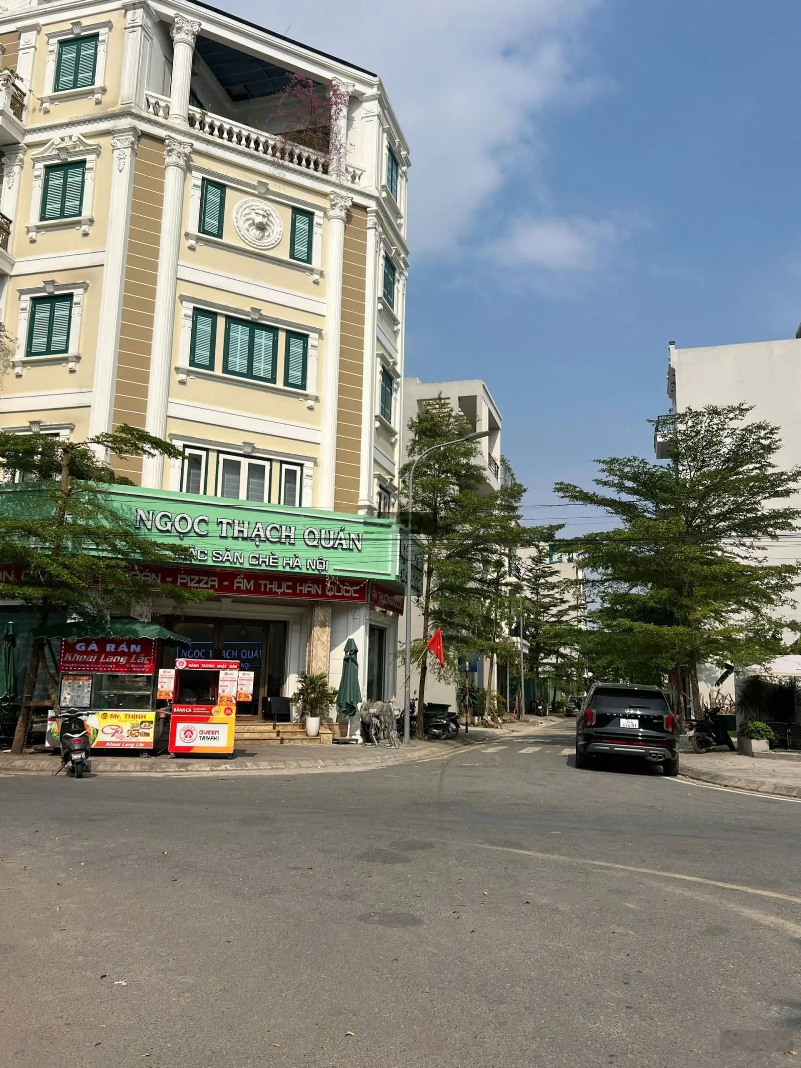 Chính chủ cần bán lô đất dịch vụ tiểu khu Nguyễn Du, cạnh Ngọc Thạch Quán. 75m đường 7m + vỉa hè