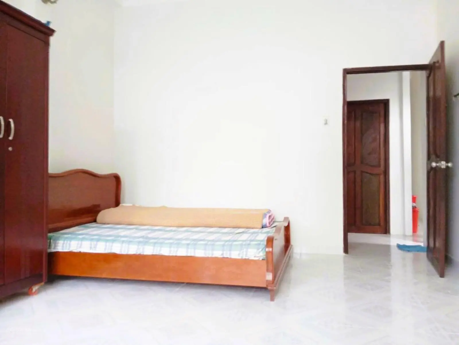 Bán nhà Dương Bá Trạc, HXH kinh doanh sầm uất, 140m2, ngang 5,2m, 5PN, đã giảm sâu 2 lần còn 16,5 T