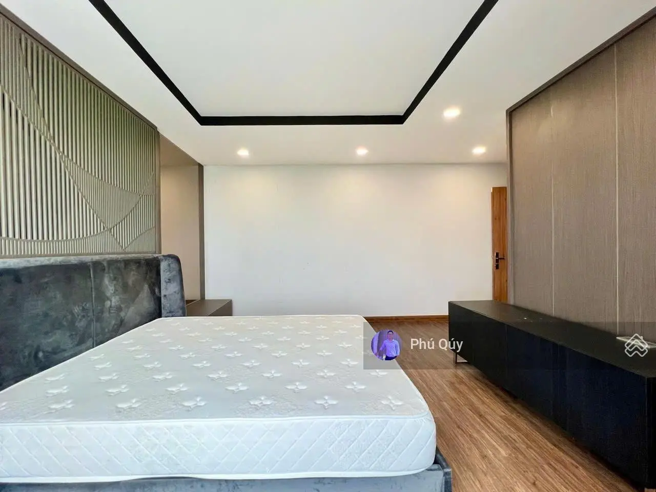 Vista Verde - Bán căn hộ Duplex 5 phòng ngủ full nội thất - View sông trực diện. LH: 0904 689 ***