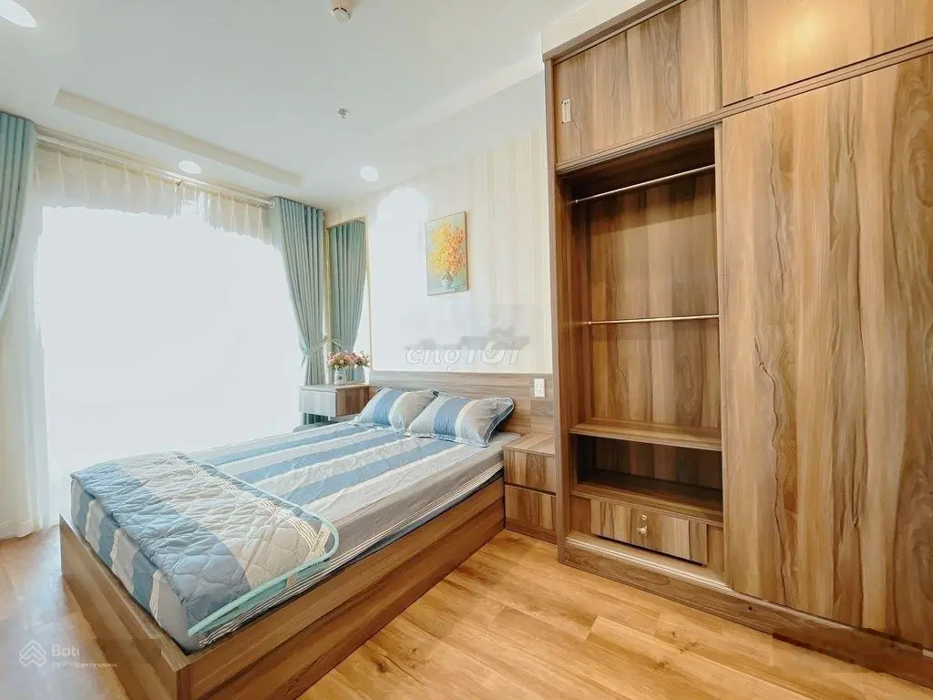 Cần bán chung cư Melody, DT 75m2, 2PN, 2WC, giá 2.8 tỉ. Lh em Ngọc 0931 177 ***