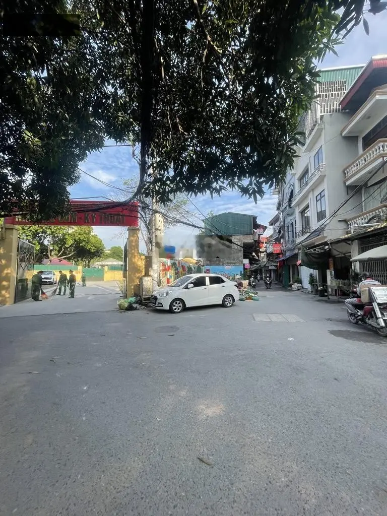 Nhà đất Ngọc Thụy, Hàng xóm Khai Sơn Hill - lô góc - ô tô tránh, ở sướng, đầu tư đỉnh