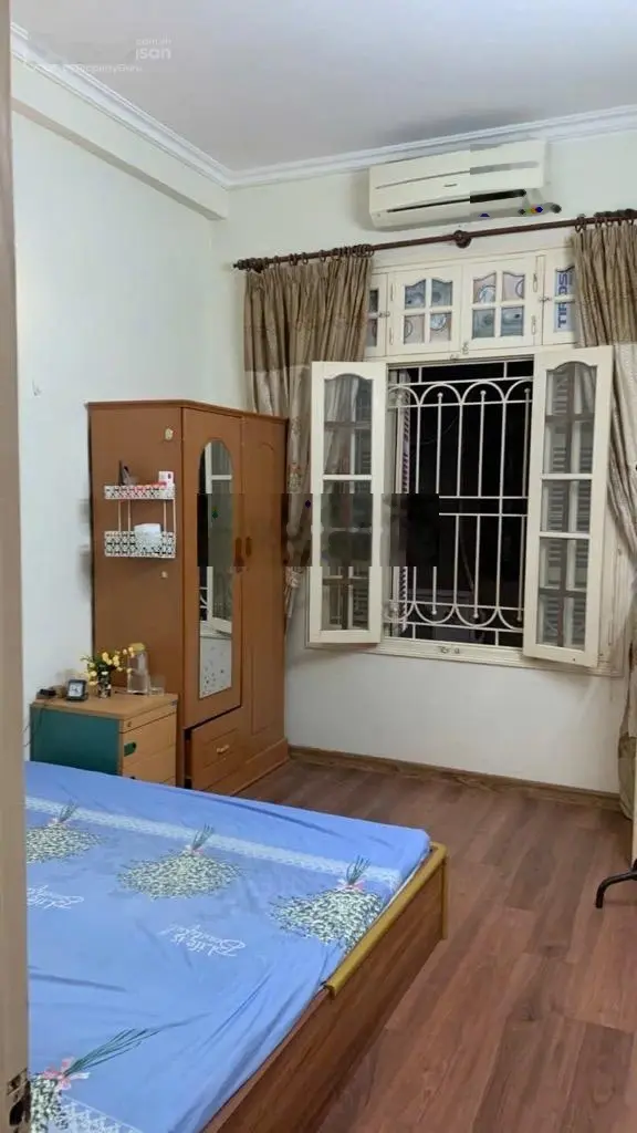 Bán nhà khu phân lô phố Hoàng Đạo Thành 3 Tầng - 60m2- 9 Tỷ 800