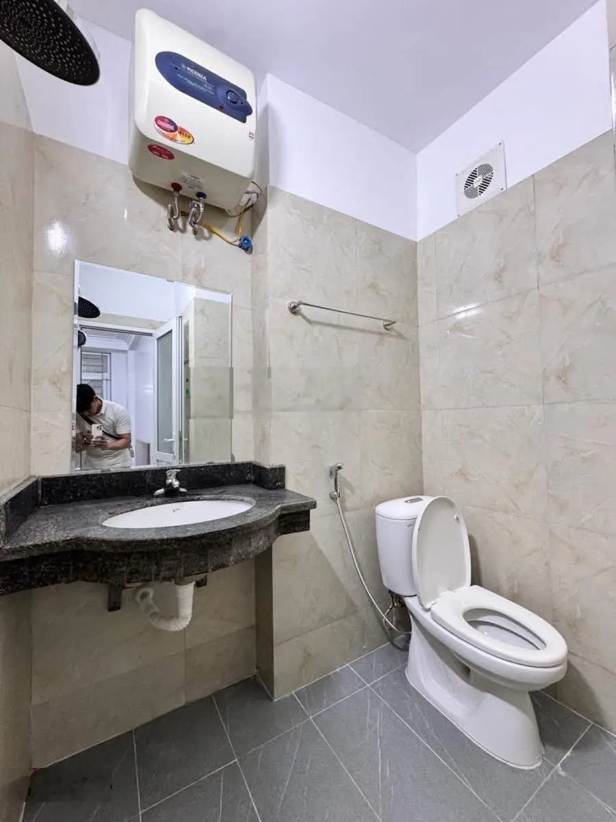 Bán nhà trung tâm thanh xuân gần ô tô_diện tích 31m_5 tầng_mặt tiền 3,8m_giá 6,65_lh : 0977865445