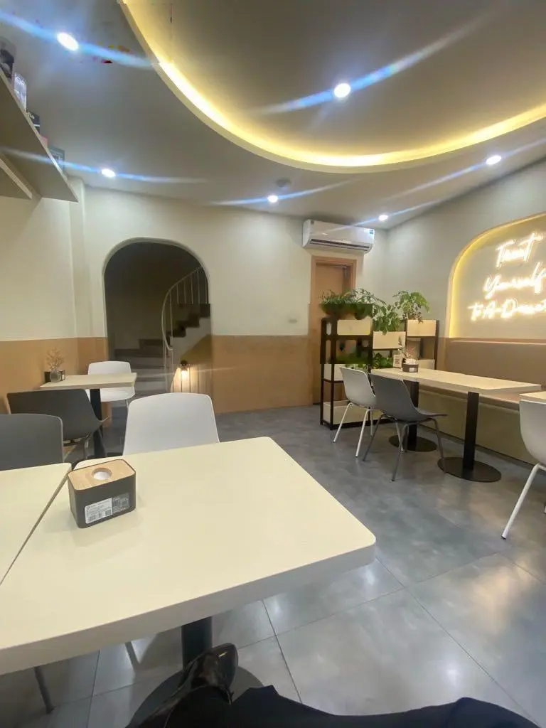Cực đẹp - mặt phố vip trung tâm Hai Bà - thông số vàng - kinh doanh sầm uất